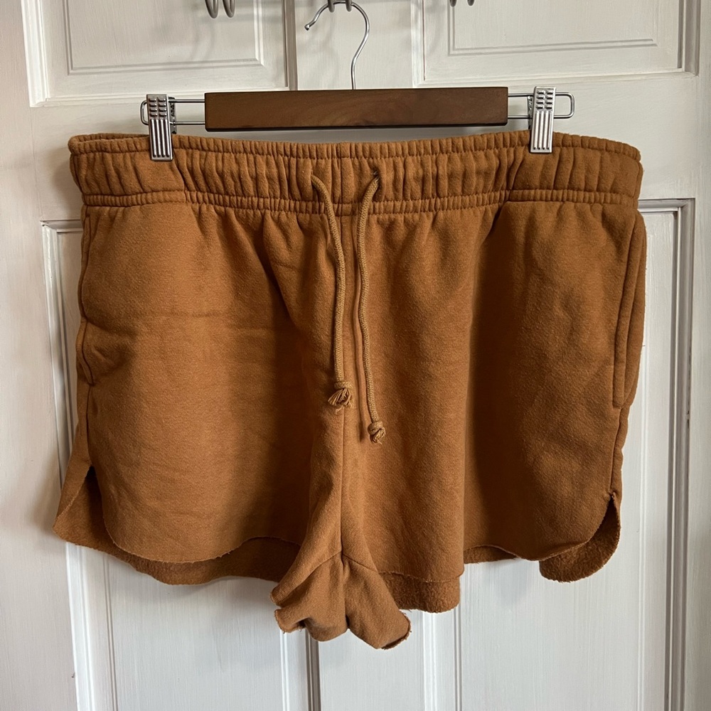 Wild Fable Brown Athletic Shorts with Elastic Waistband